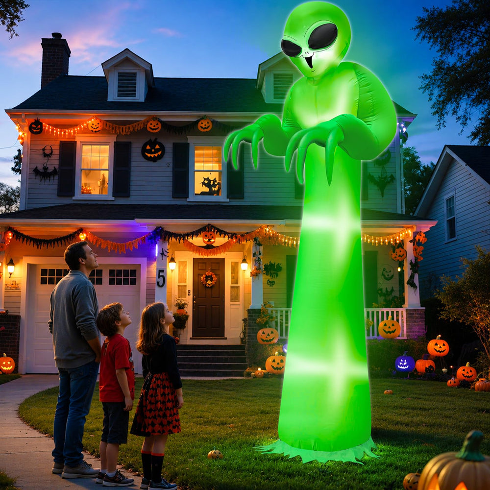TURNMEON inflatable next to house for scale to help visualise size