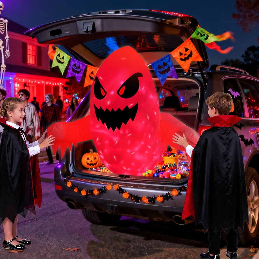TURNMEON night lawn display with lit ghost creates festive curb appeal