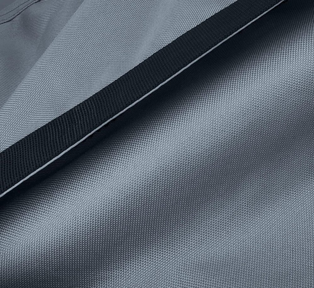 UCEDER close-up of water beading to show effective water resistance