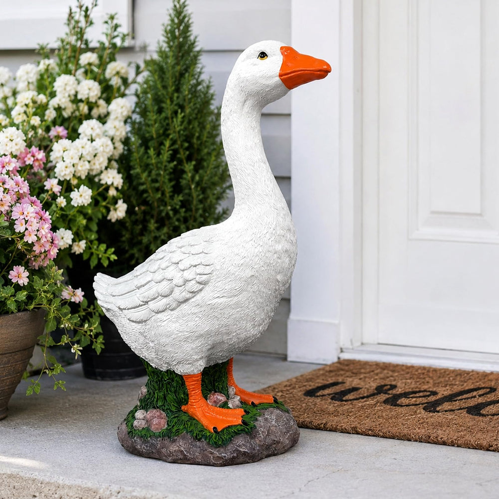 UKENEM goose front view showing lifelike pose and welcoming curb appeal