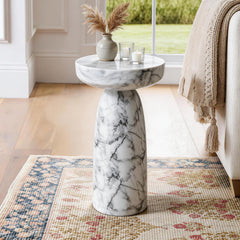 Ultym close-up of faux marble texture highlighting scratch resistance