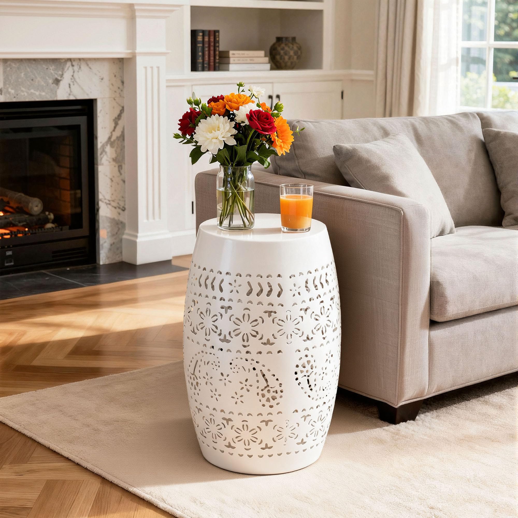 Ultym top surface with plant showing usable tabletop and easy styling