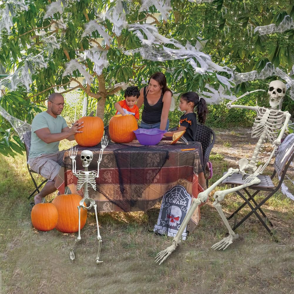 UMEELR dressed skeleton wearing costume to show customizable decoration ideas