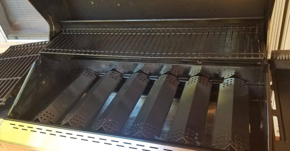 Uniflasy heat plate enamel surface close-up emphasizing rust resistance and easy clean