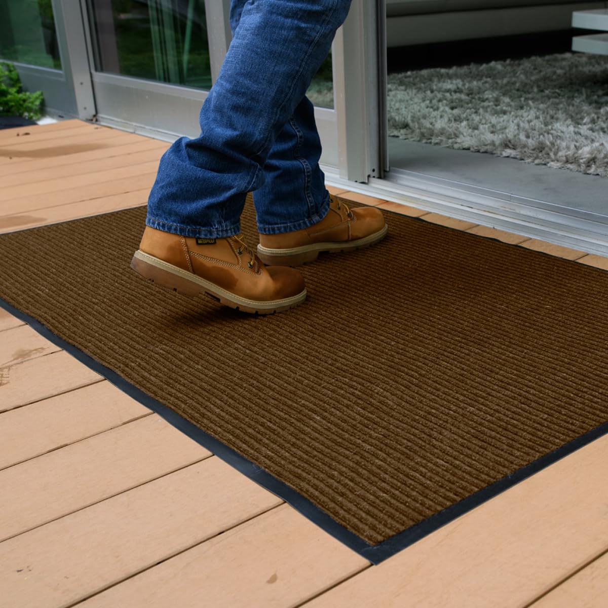 UNIMAT rubber backing detail demonstrating non-slip stability benefit