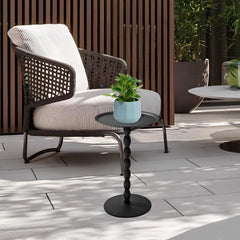 Uniqcovosa close-up of 11-inch tray raised edge keeping pots secure for tidy displays