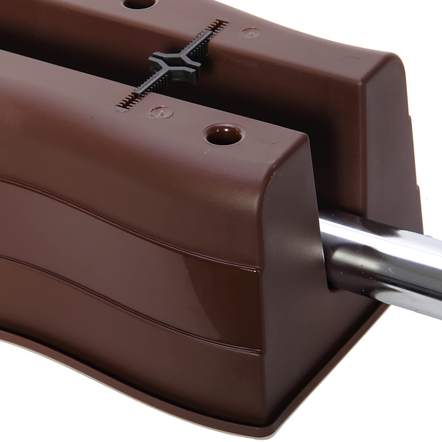 United Frames ridge rail beside hand showing lightweight ease-of-use benefit