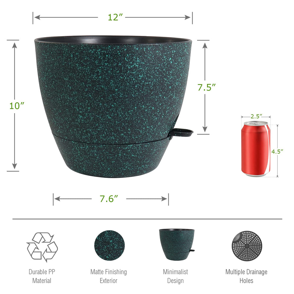 UOUZ removable 60oz reservoir and watering feeder close-up for easy bottom watering