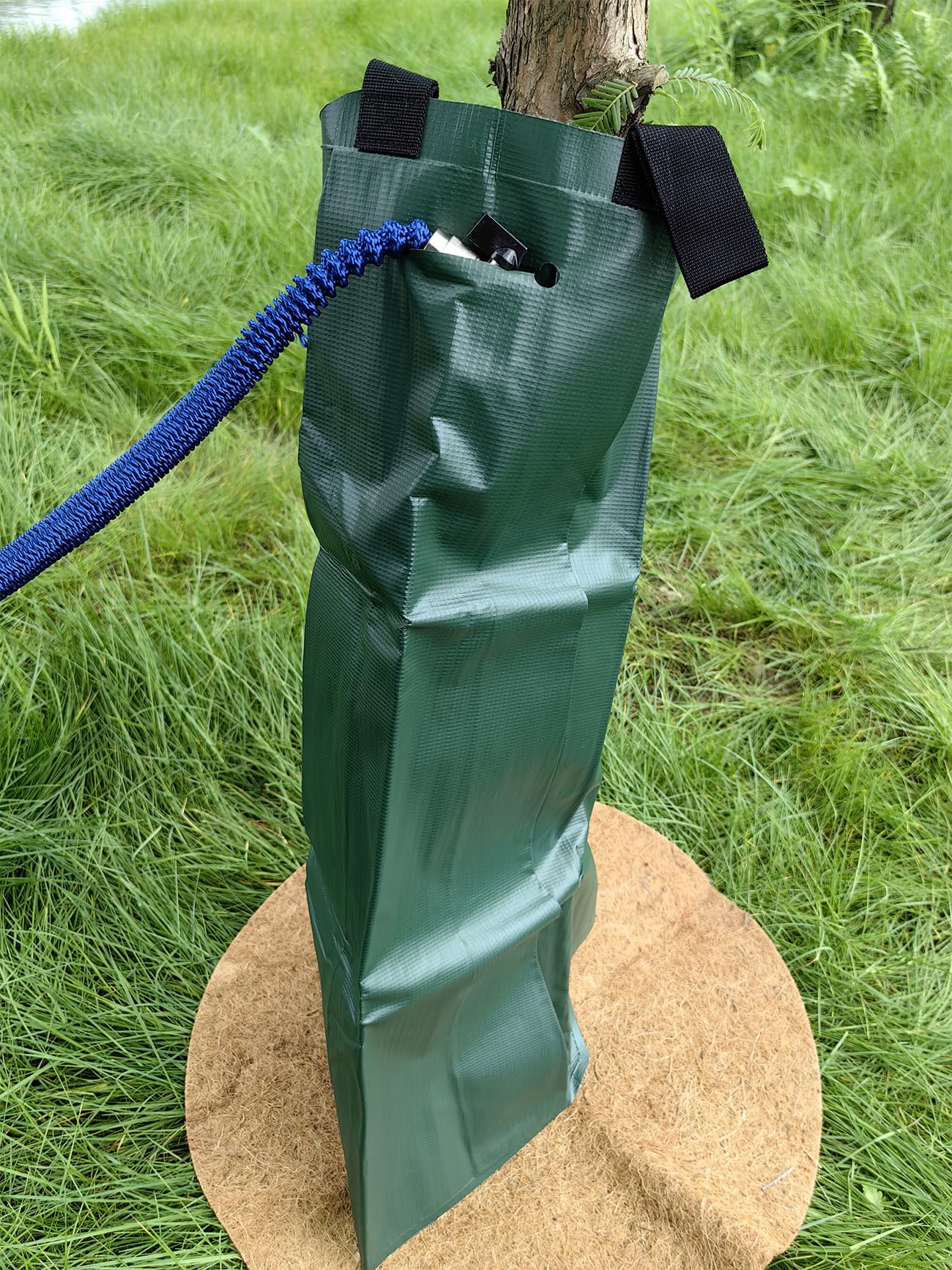 USHIGHLIGHT wide fill opening with hose for easy, fast filling