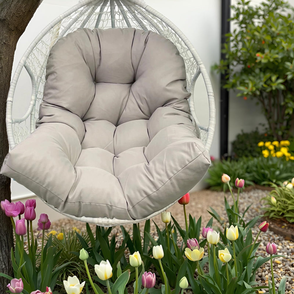 UUluhao front view cushion showing full coverage and comfortable design