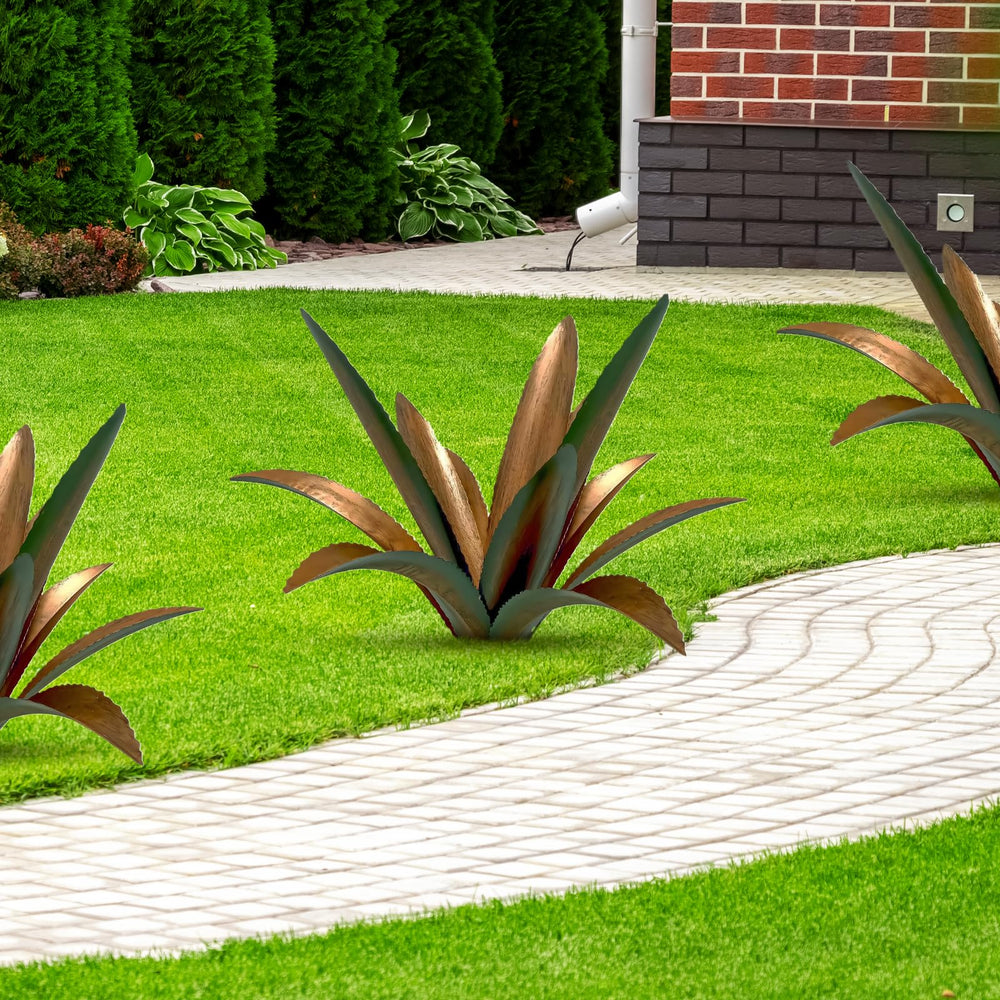 UXBDGMTO label and twelve leaves emphasizing realistic design and layered depth