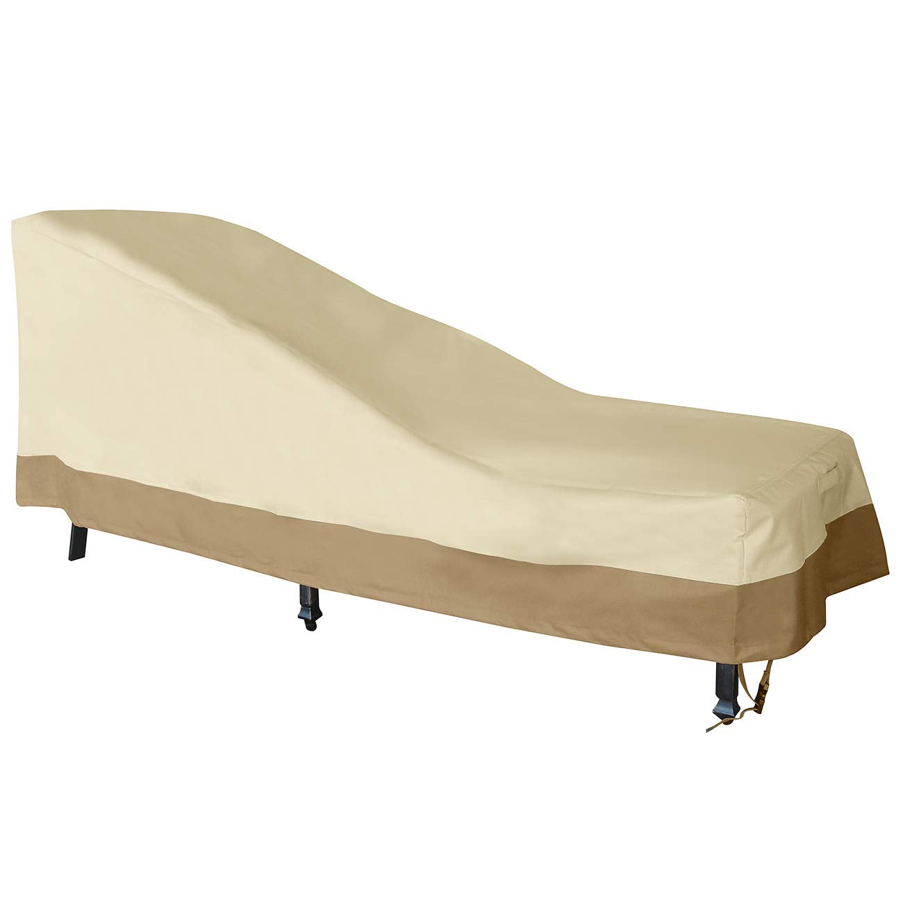 Vanteriam front view of cover protecting chaise, shows full coverage benefit