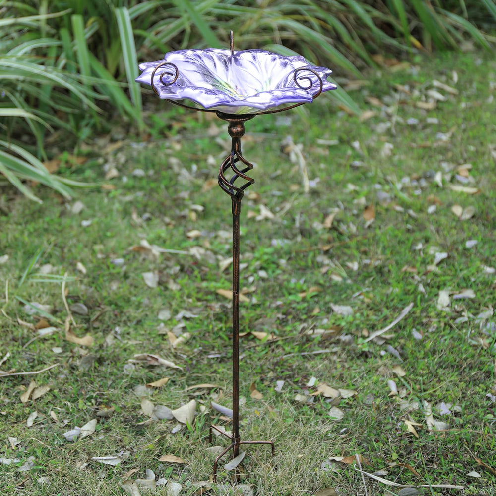 VCUTEKA reflective water surface in textured glass bowl, increasing visibility to birds