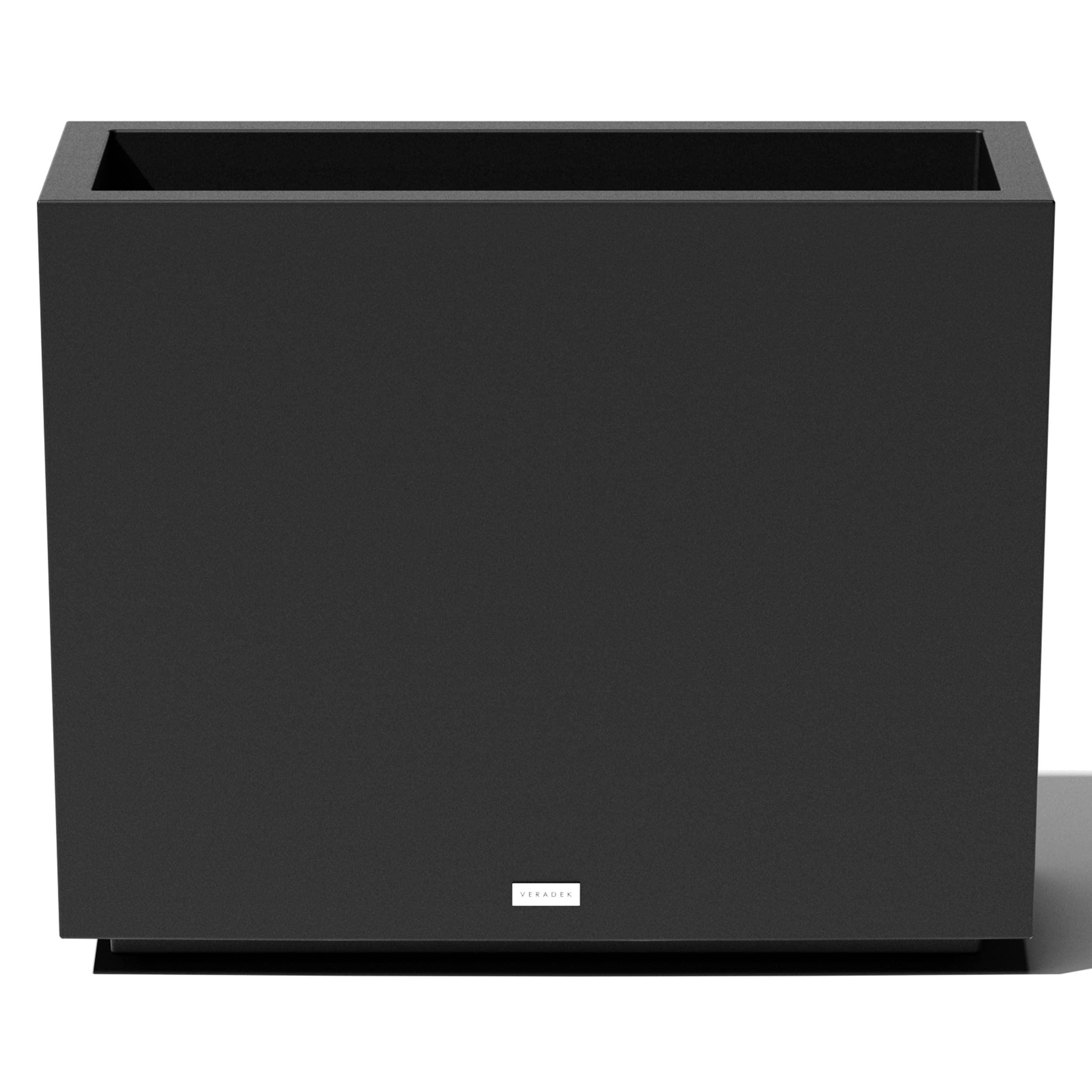 Veradek Span front view showing sleek rectangular silhouette and modern appeal