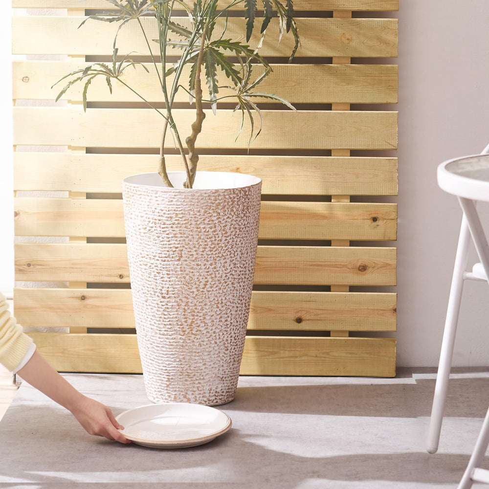 VEVOR planter styled on balcony showcasing lightweight portability and design