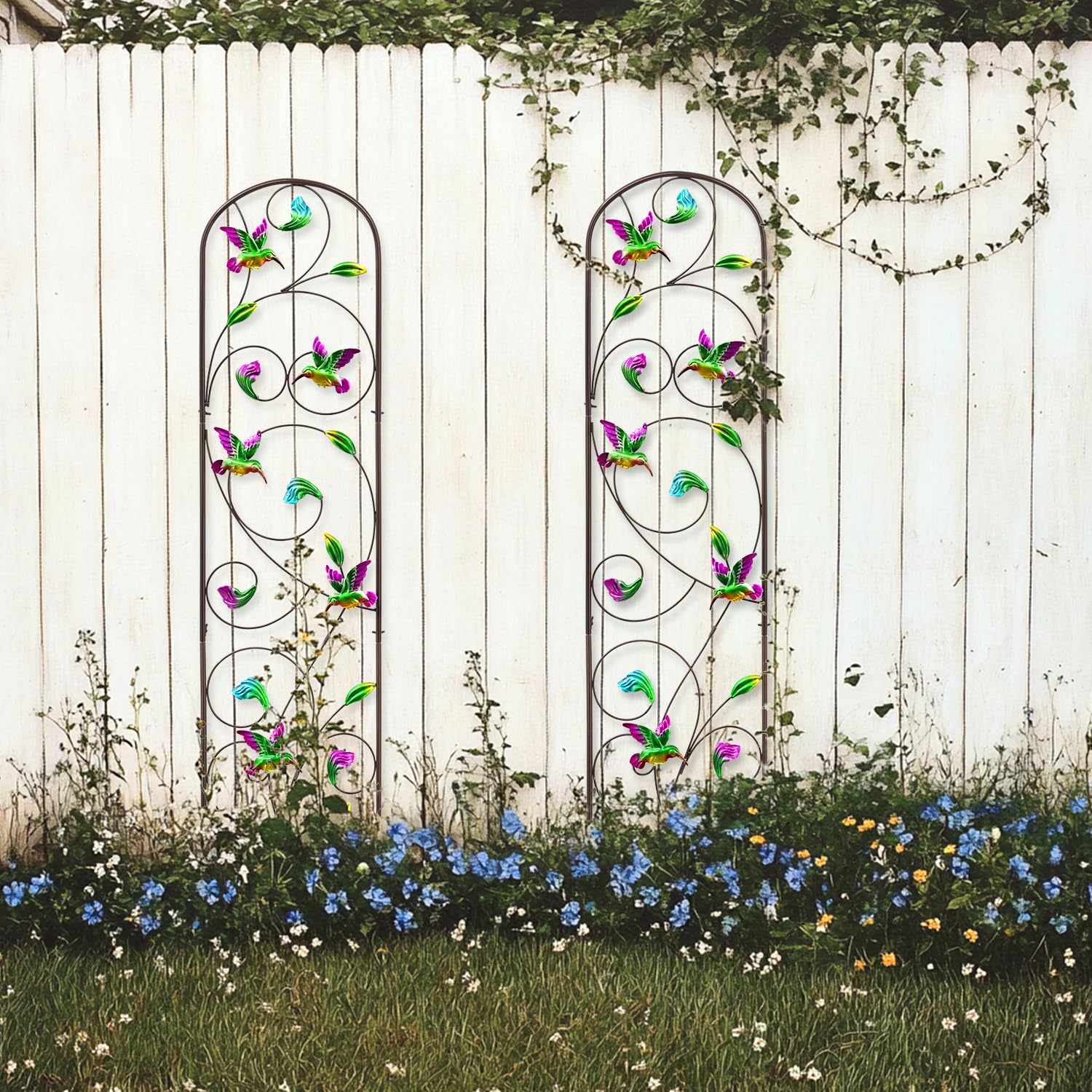 VinSees trellis side profile in a pot demonstrating compact decorative support