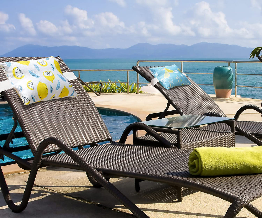 vmgreen elastic strap attached to chaise lounge showing secure, no-slip positioning