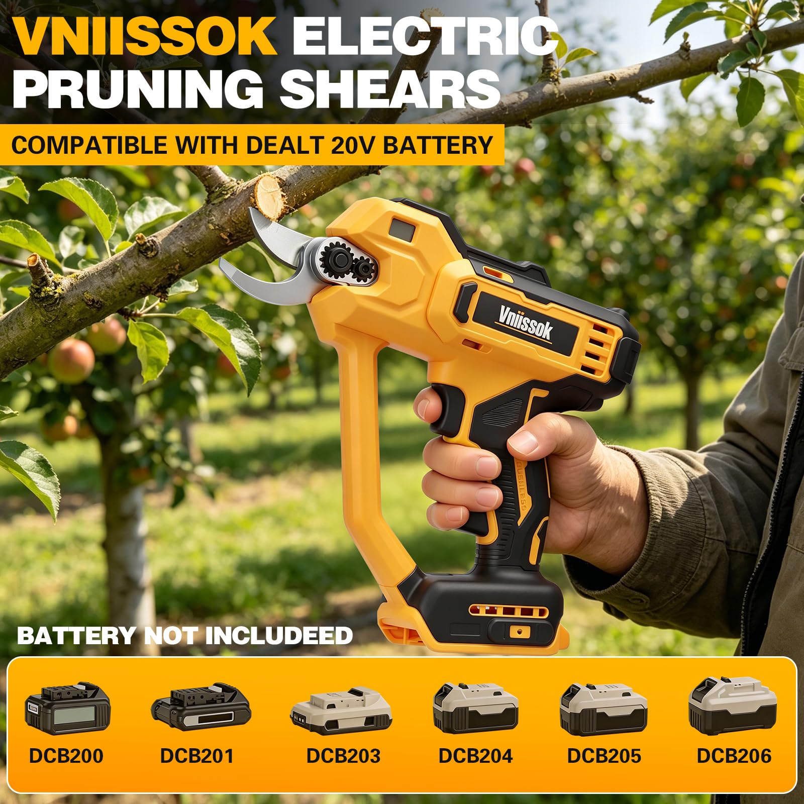 Vniissok cutting branch in garden demonstrating fast 0.5s cutting speed