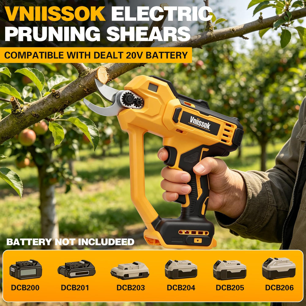 Vniissok cutting branch in garden demonstrating fast 0.5s cutting speed
