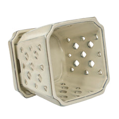 W&W glazed texture close-up highlighting smooth finish and easy cleaning