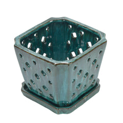 W&W close-up of glazed texture highlighting durable finish and easy cleaning
