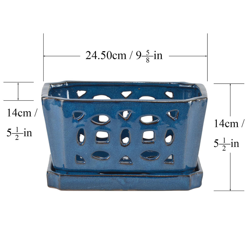 W&W pot beside a ruler showing 9.7-inch scale for size accuracy
