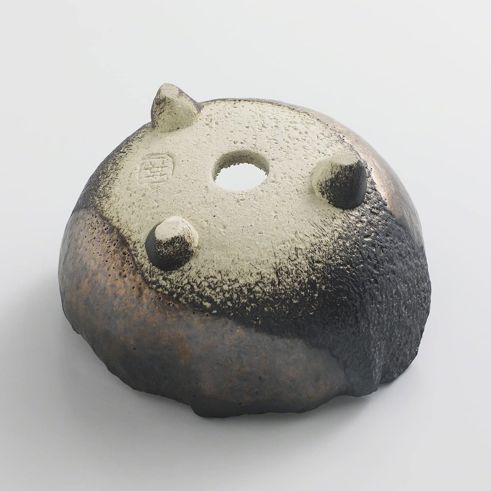 Wazakura close-up of ceramic texture and glaze highlighting handcrafted detail