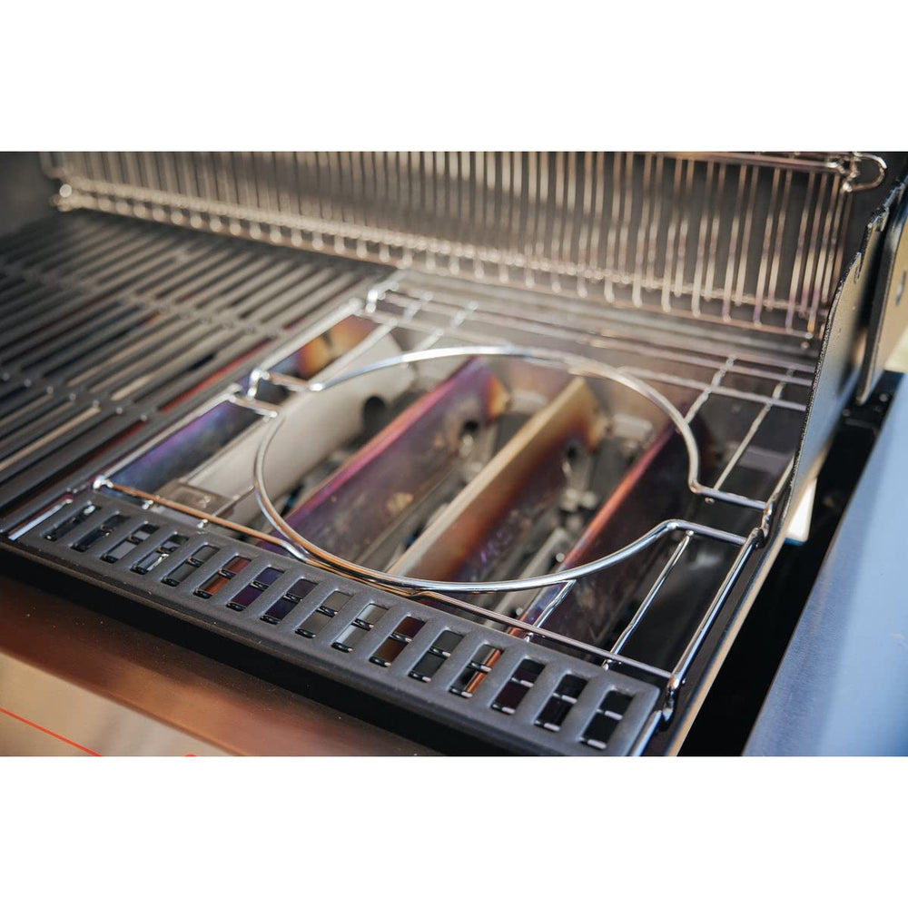 Weber Crafted frame close detail highlighting secure mount and precise fit benefit