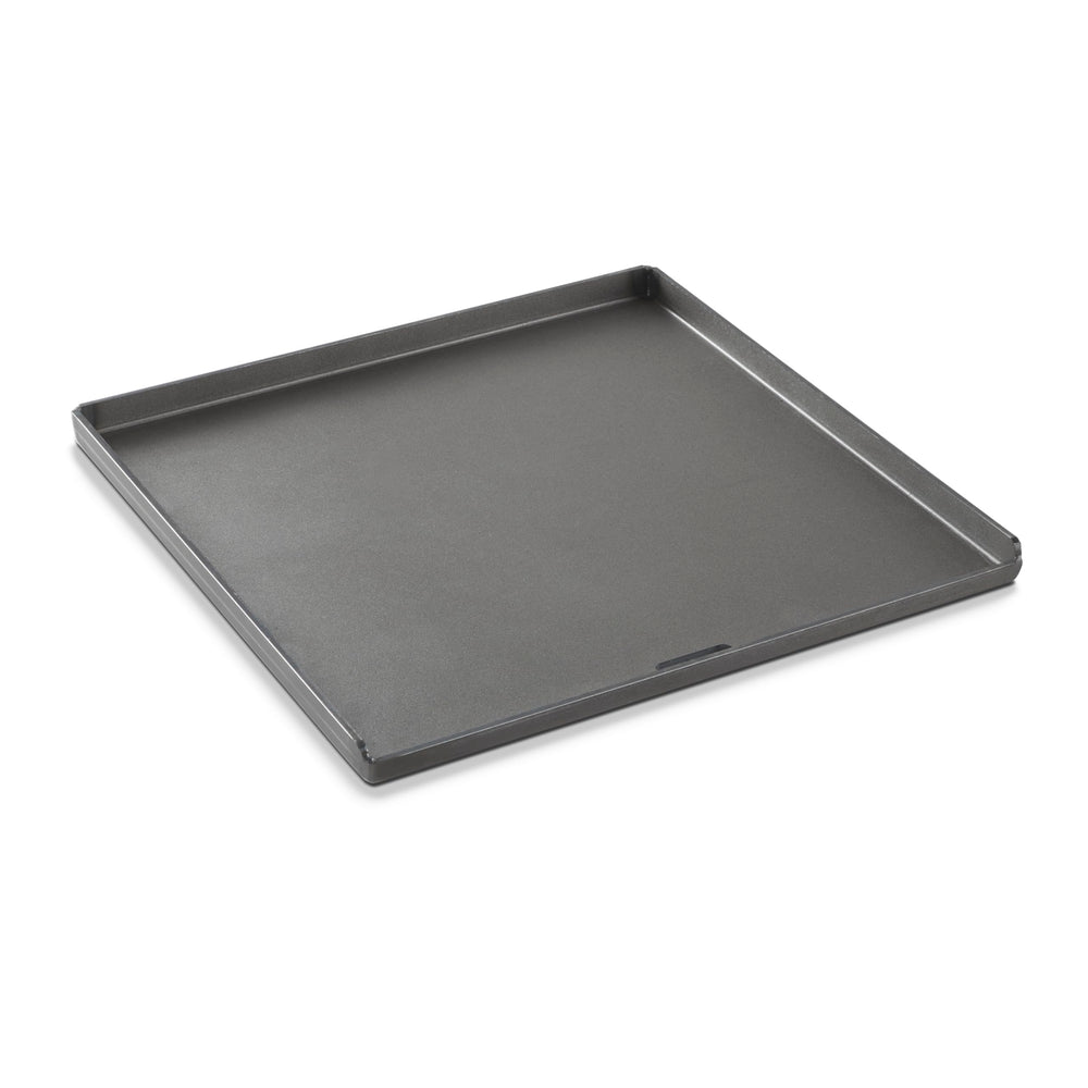 Weber Crafted griddle front showing packaging and durable finish benefit