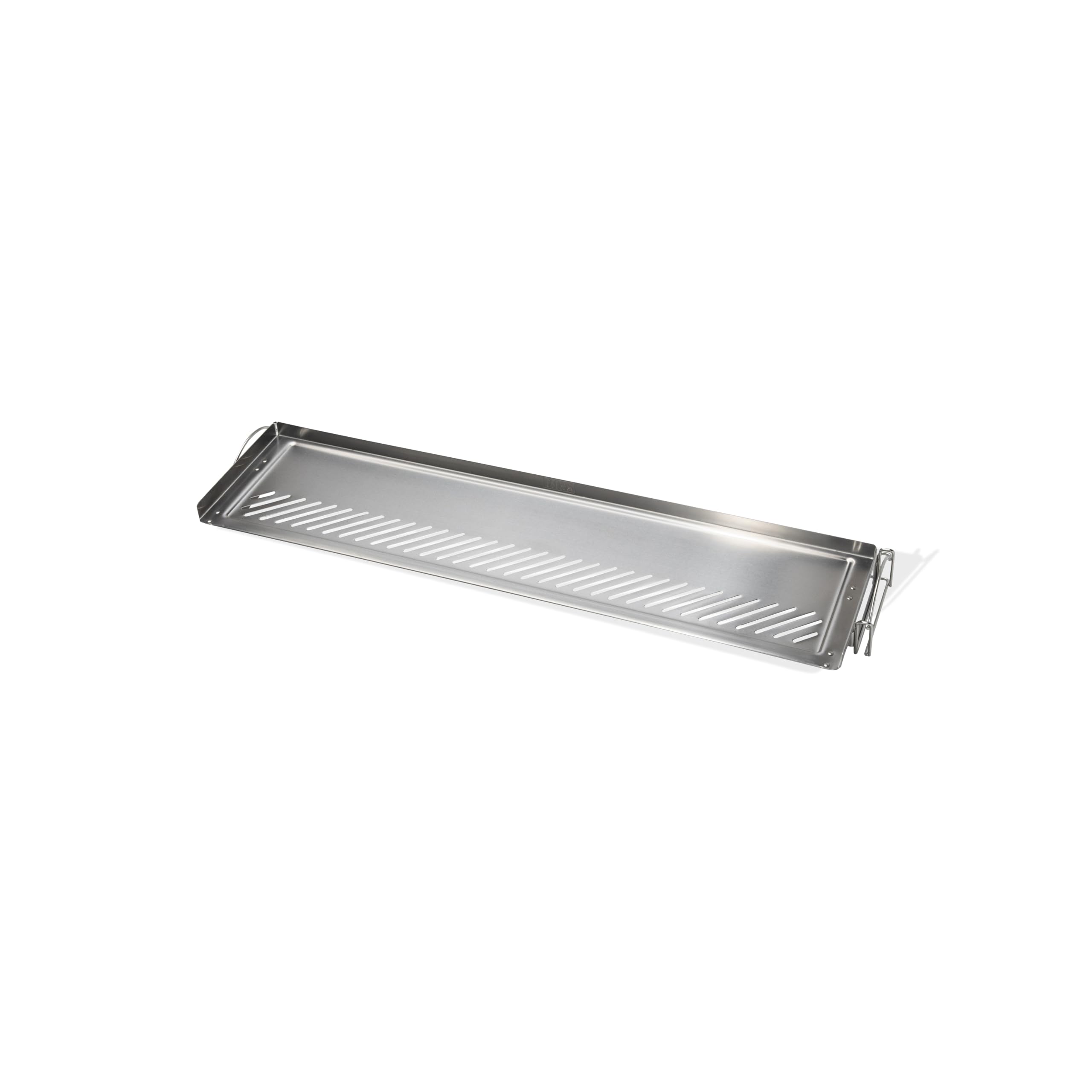 Weber close-up of narrow slits and raised edge offering secure airflow and retention