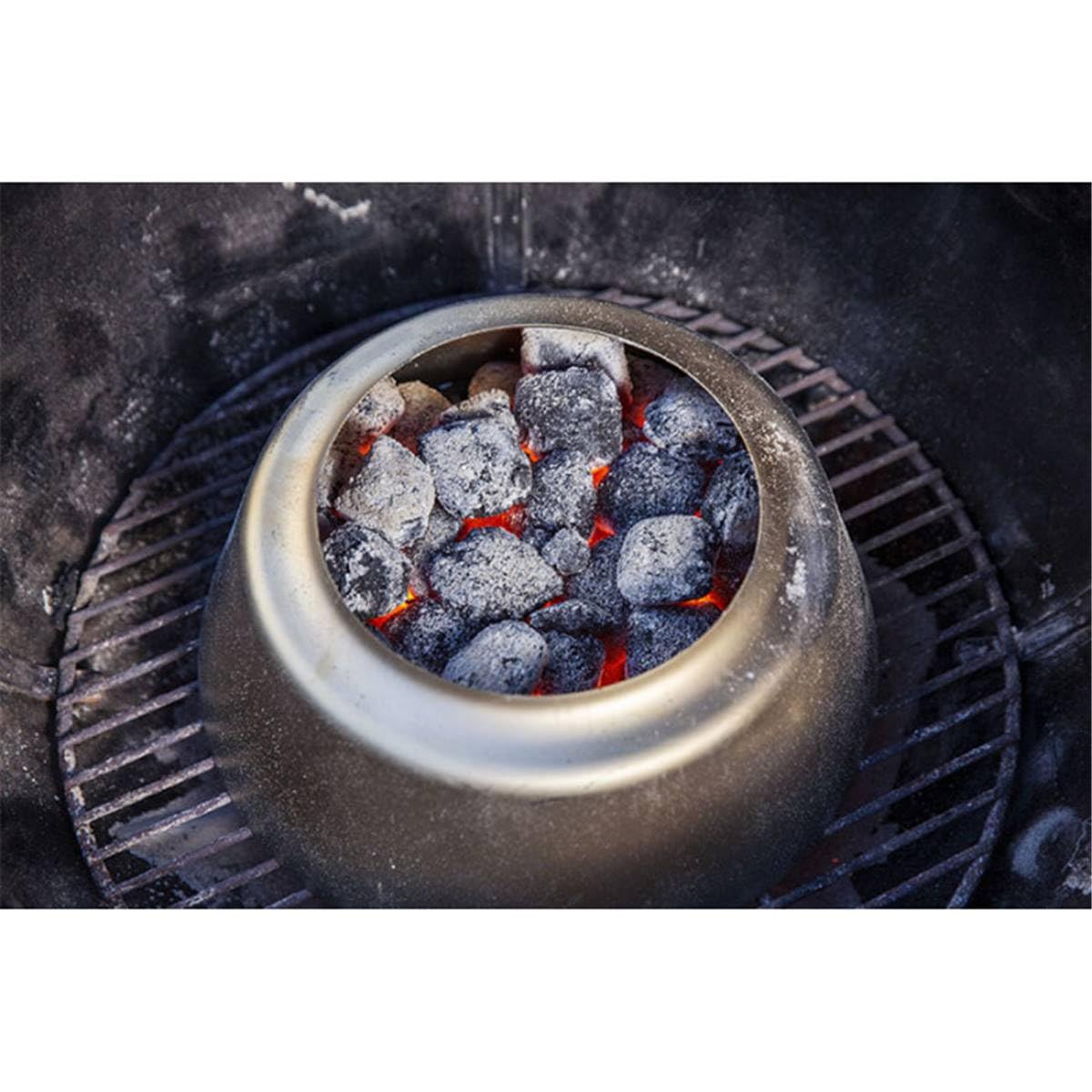 Weber heat controller with water pan demonstrating added moisture control benefit
