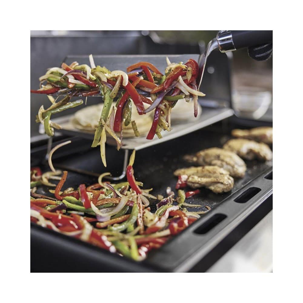 Weber preseasoned surface texture highlighting nonstick benefit and fast first-use readiness