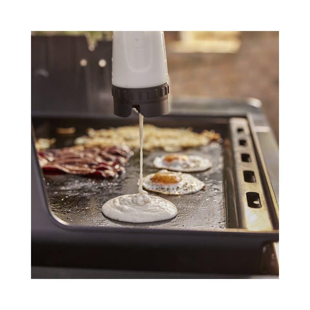 Weber griddle size comparison with grill grates showing full coverage and better meal capacity
