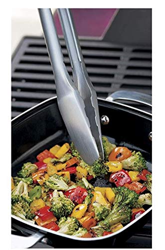 Weber spatula close-up on beveled edge and soft-touch handle for precise flipping benefit