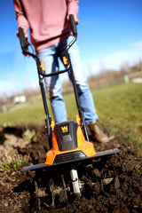 WEN dual-handle detail illustrating improved control and comfortable steering