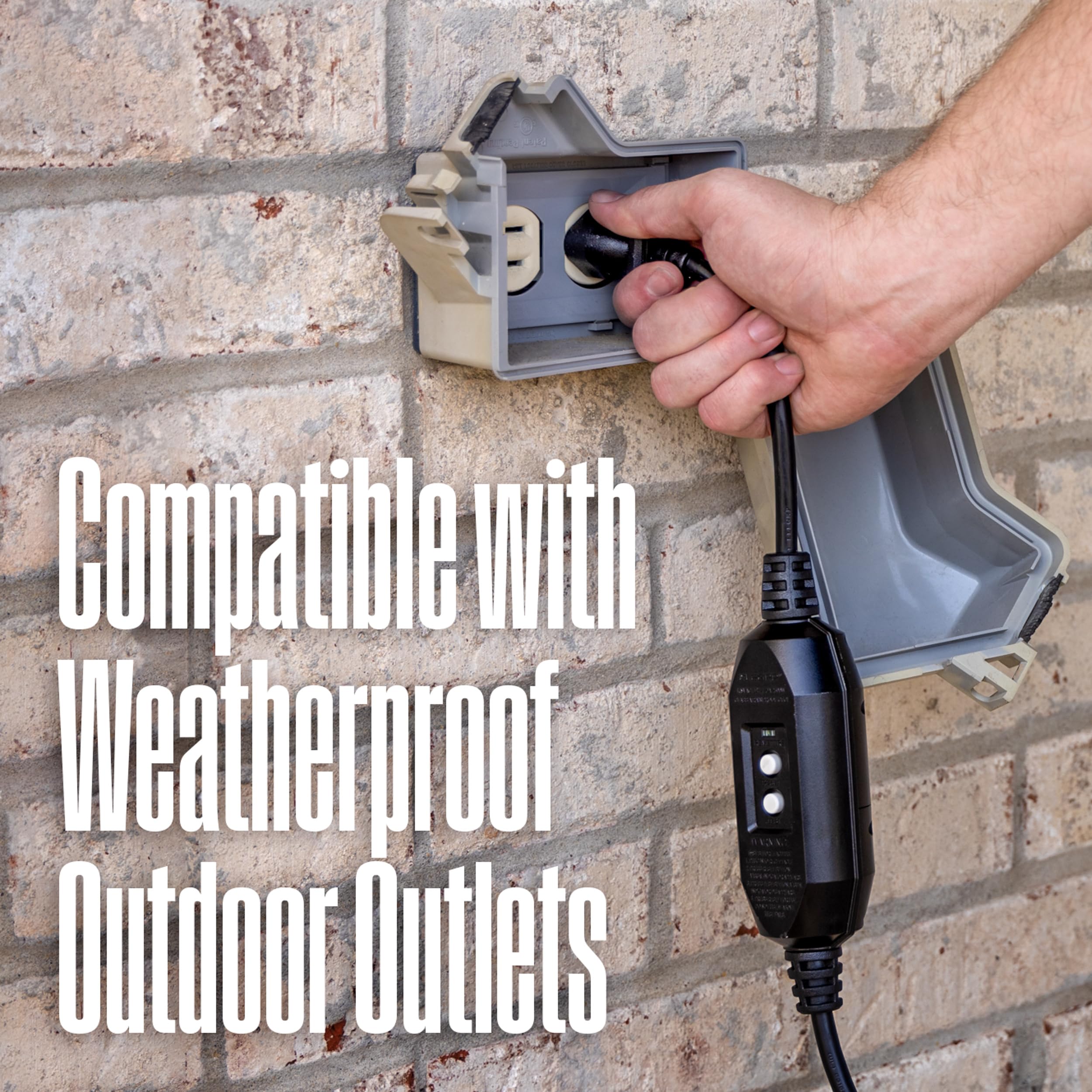 Westinghouse WPX2300e wand closeup showing durable metal construction and latch