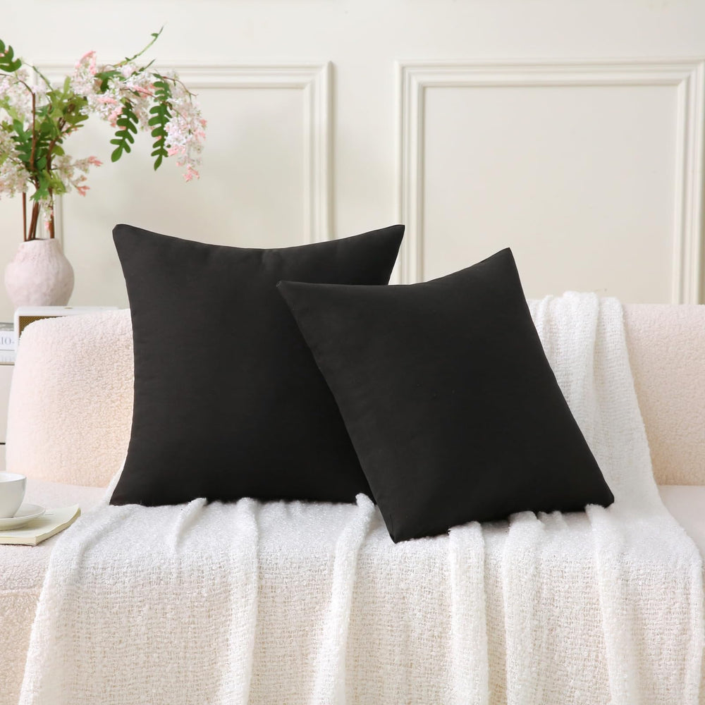 WHATWEARS retail-ready packaging showing two-pillows set and included inserts