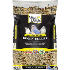 Wild Delight close-up of blend texture highlighting insects and berries for nutrition