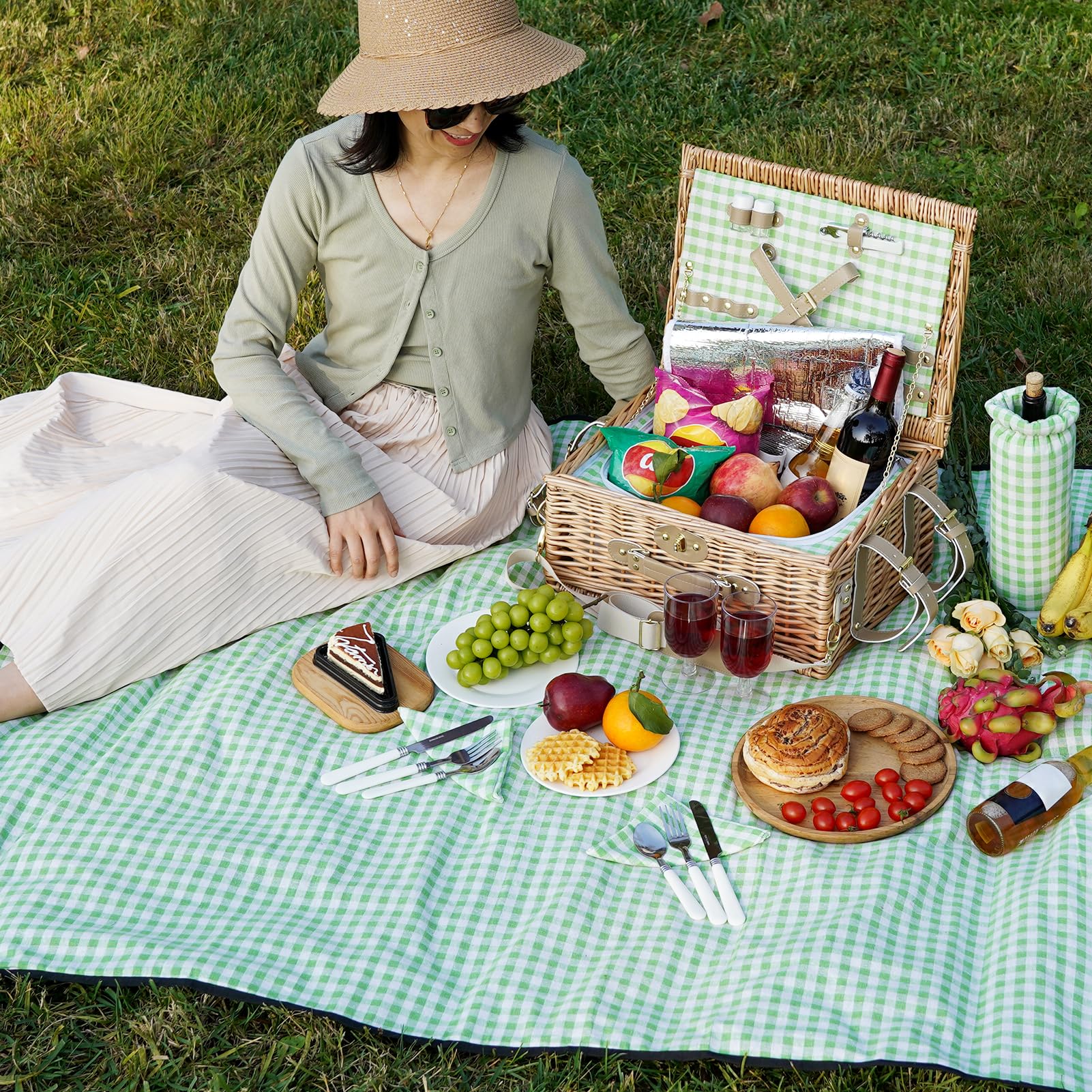 WILLOW WEAVE picnic blanket unfolded with waterproof backing for dry seating