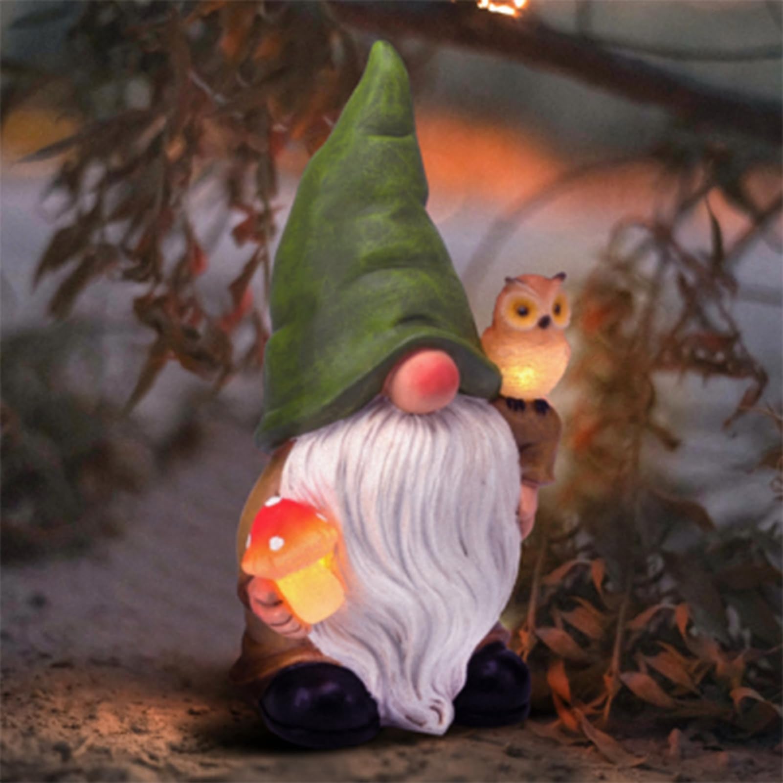 WONDHOME gnome front view showing cheerful design and durable finish
