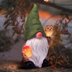 WONDHOME gnome front view showing cheerful design and durable finish