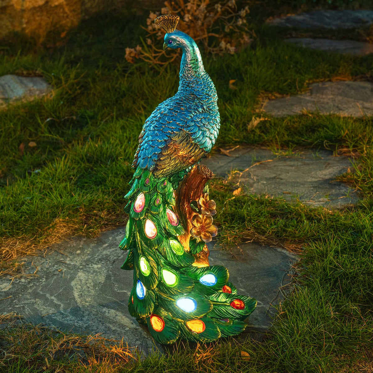 WONDHOME peacock statue front view showing elegant pose and durable finish