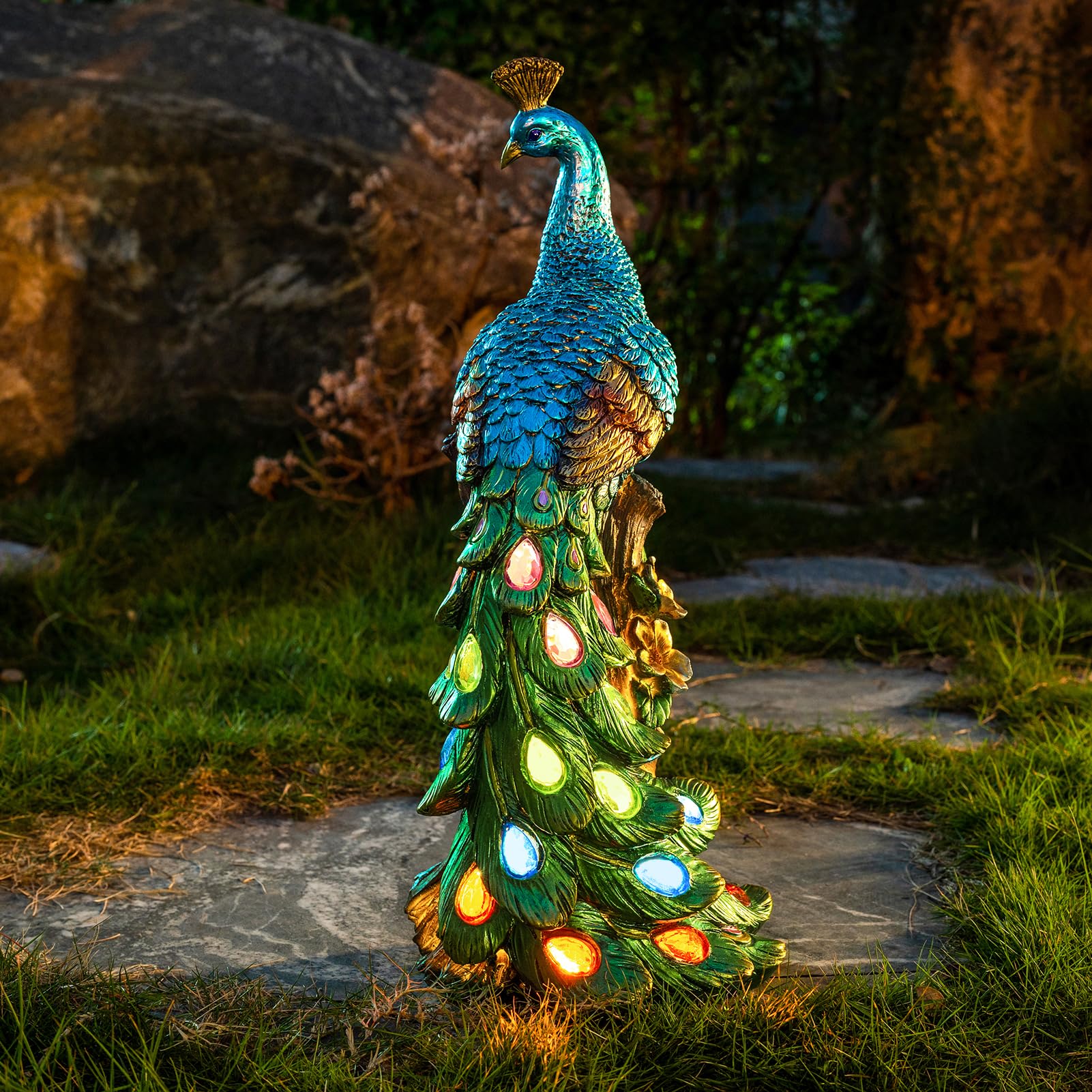 WONDHOME gift-ready packaging for peacock statue ideal for housewarming