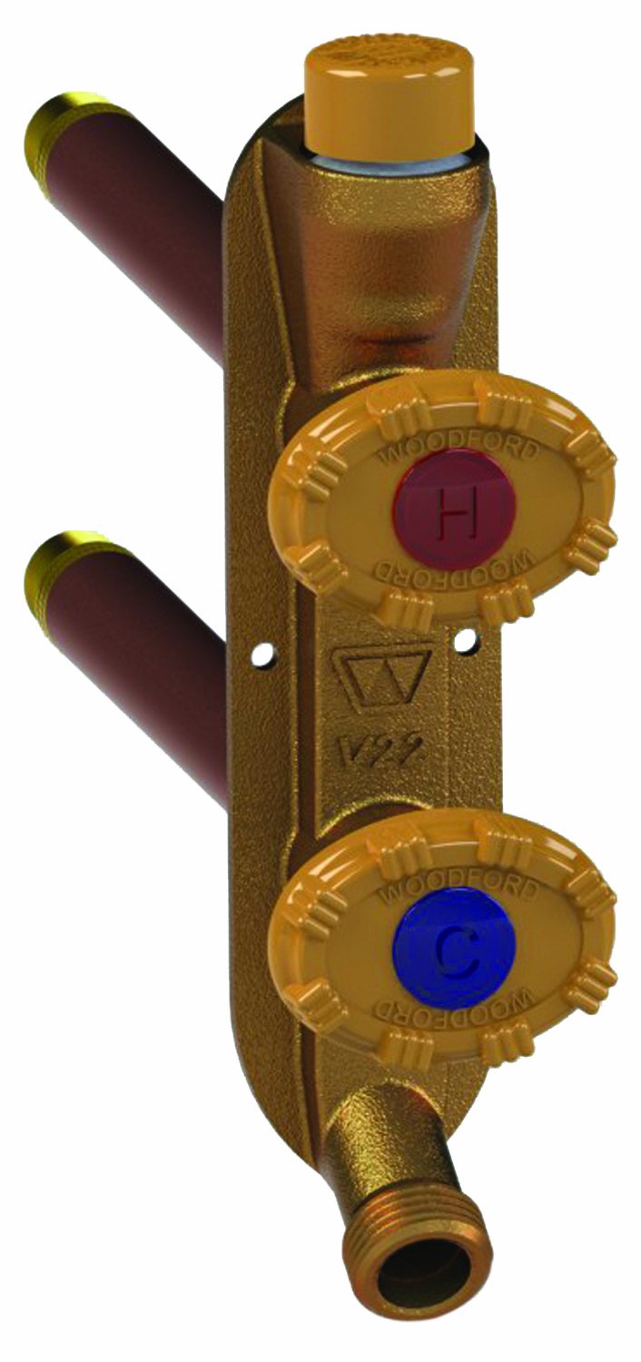 Woodford V22CP-4-MH front profile showing handle and outlet for durable outdoor use