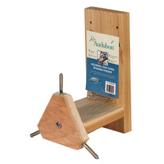 Woodlink NASQSPIN front view showing three ears of corn and tan cedar housing for engaging wildlife