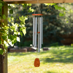 Woodstock Chimes top detail with cherry-finish ash wood benefit: stable resonance and visual warmth