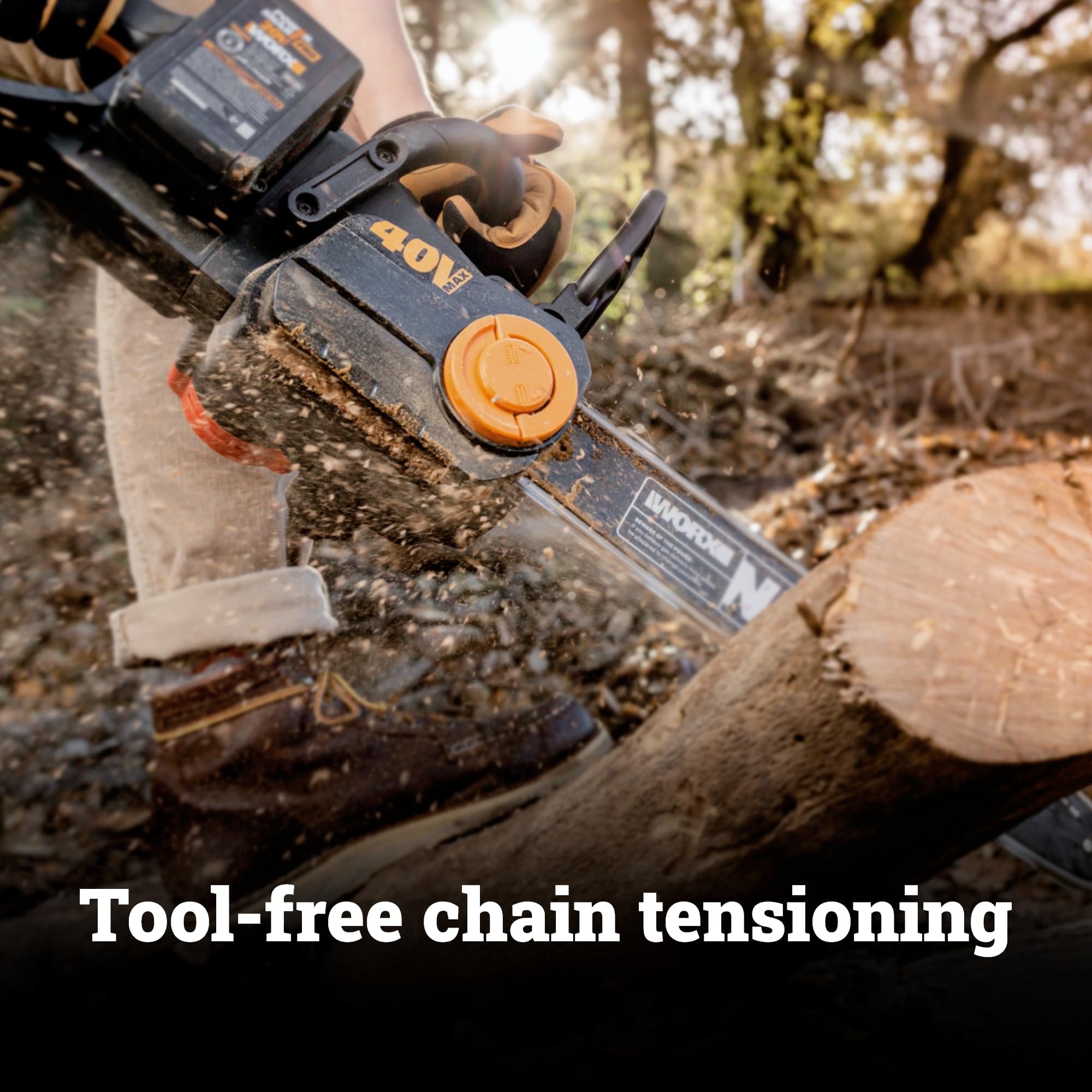 WORX WG385 cutting a log demonstrating fast cordless cutting performance
