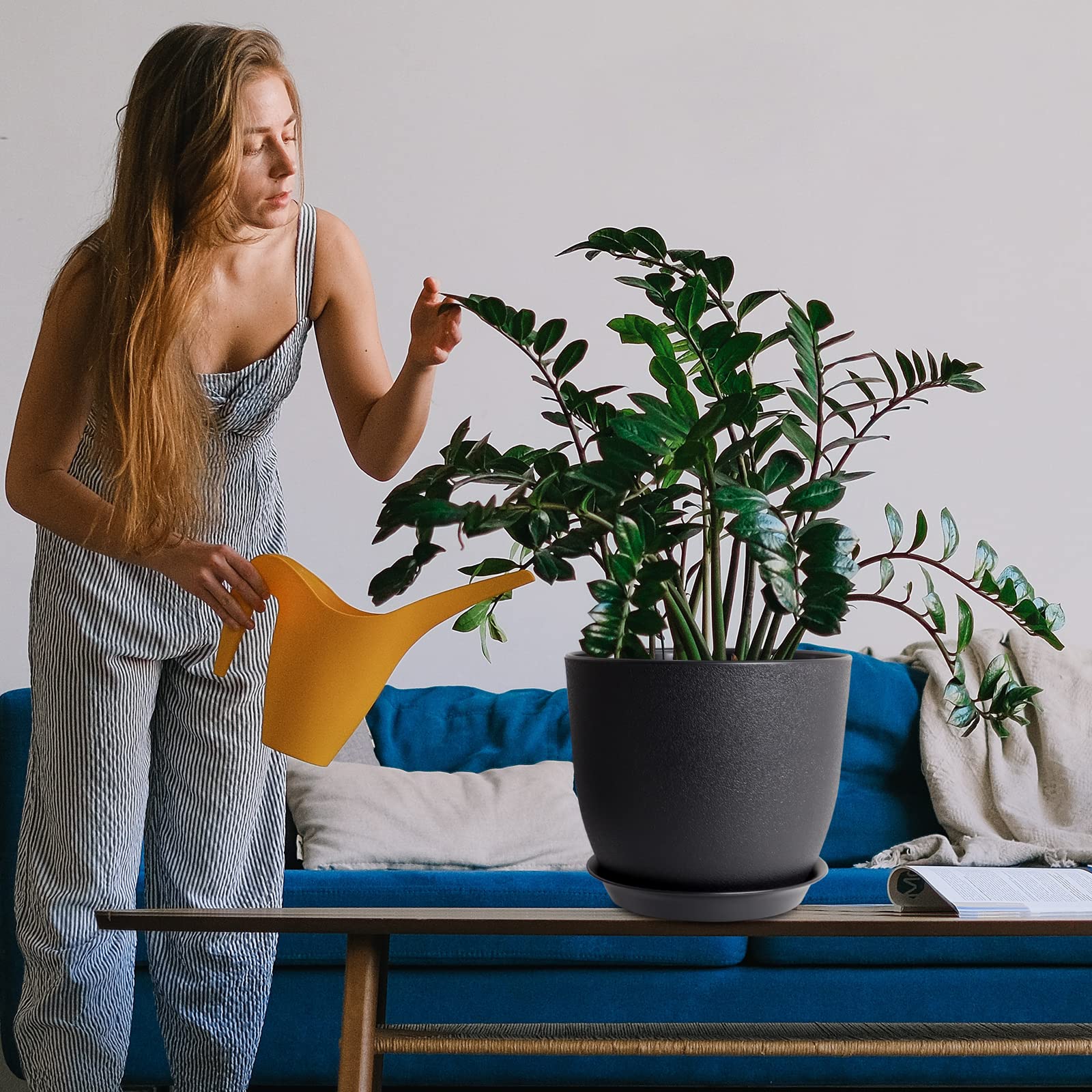 WOUSIWER pots stacked to show lightweight portability and storage benefit