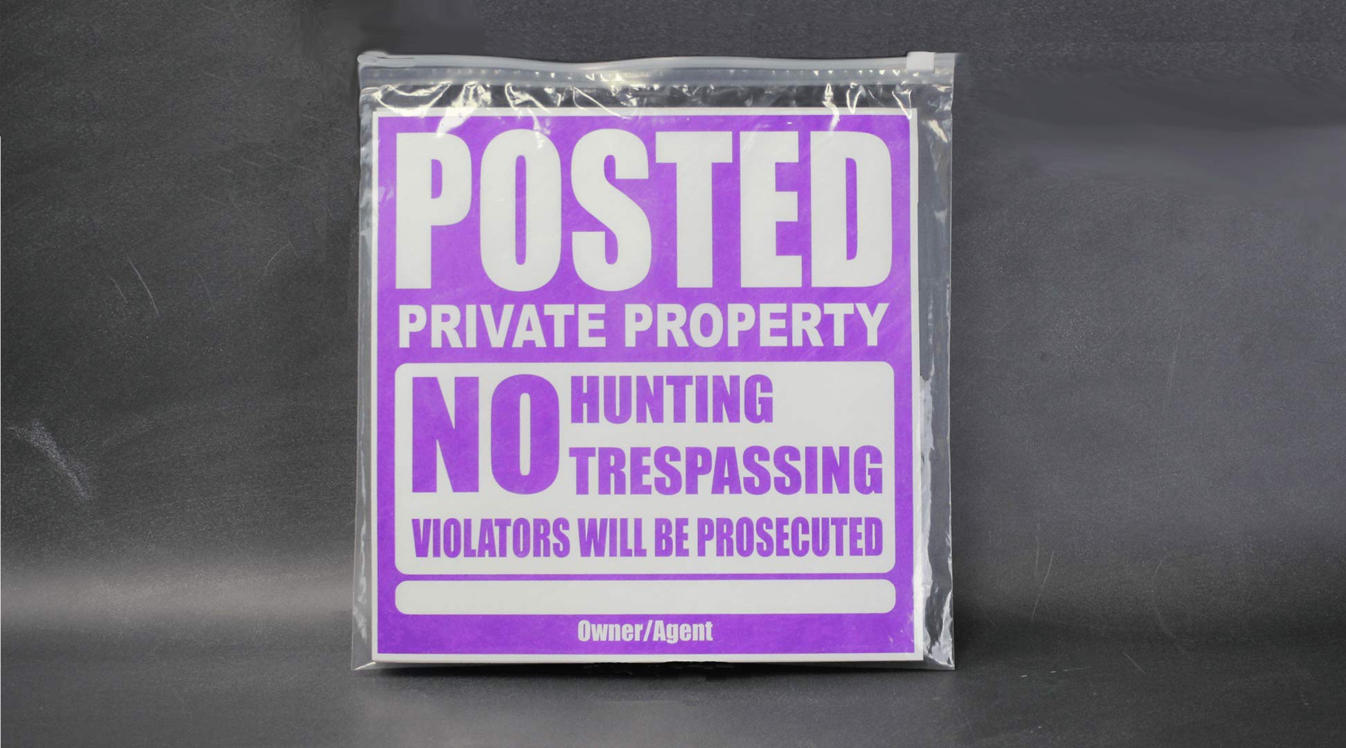WristCo pack of 100 stacked signs showing bulk supply and ready-to-deploy convenience