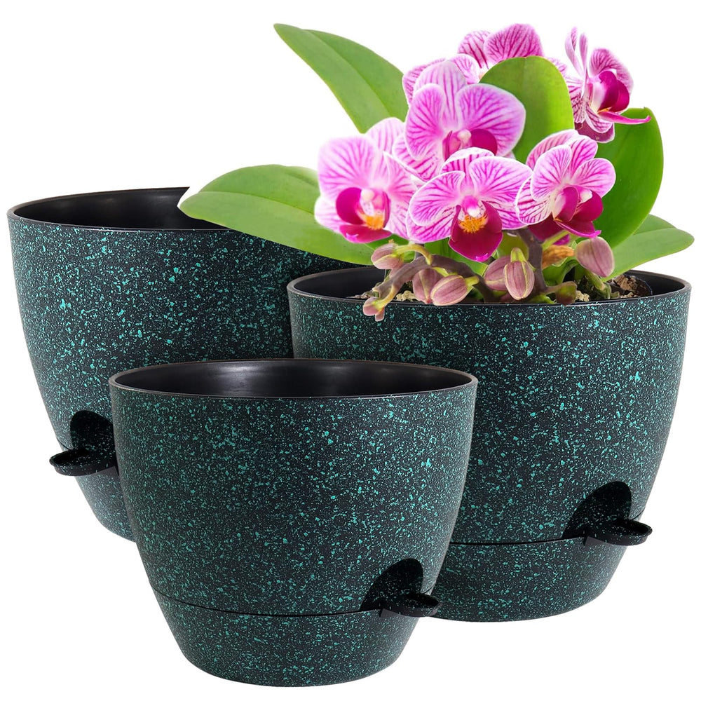 WSMKSZ front view of three speckled self-watering planters showing sizes and finish